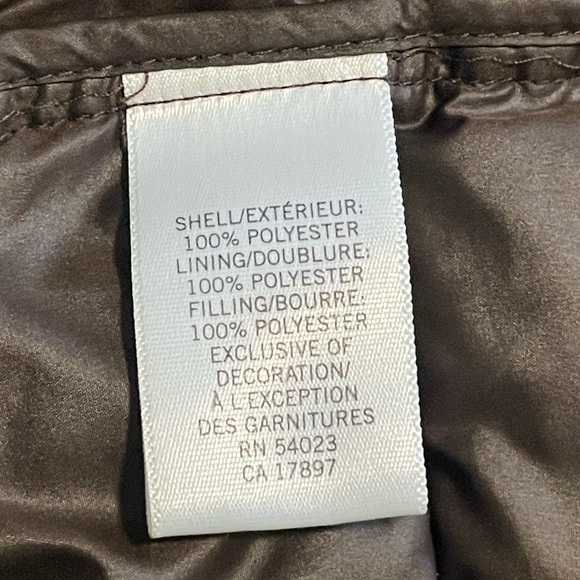 Women’s Brown Puffer Vest - Picture 5 of 5